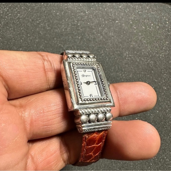 Brighton Taxco Ladies Silver Tone Quartz Watch Working With New Battery - Picture 5 of 8